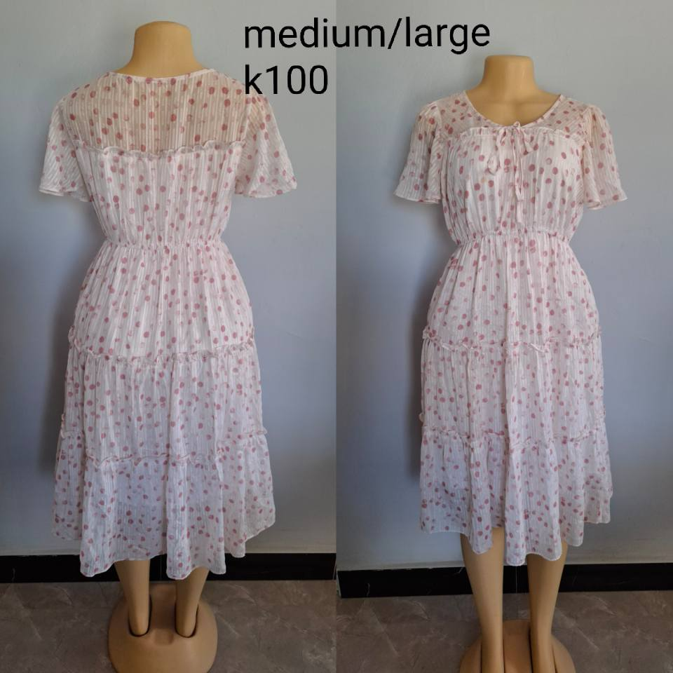 Robe rose