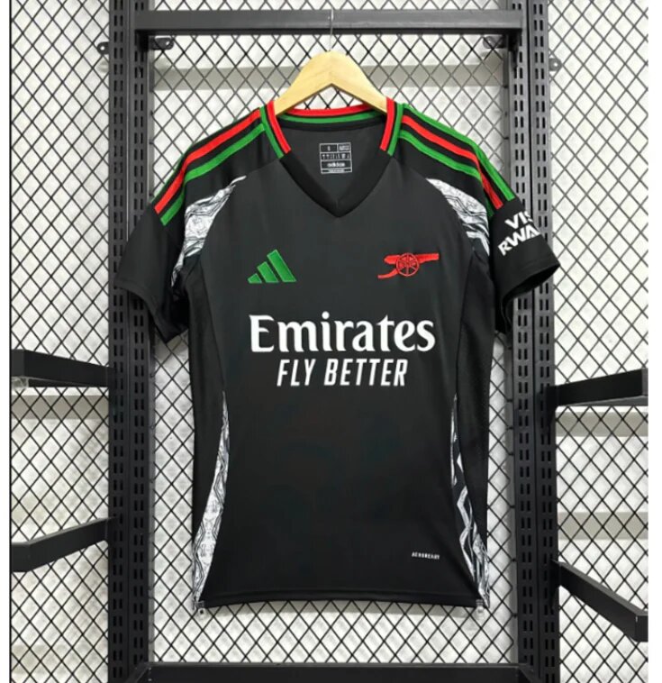 Maillots original de Arsenal saison 2024