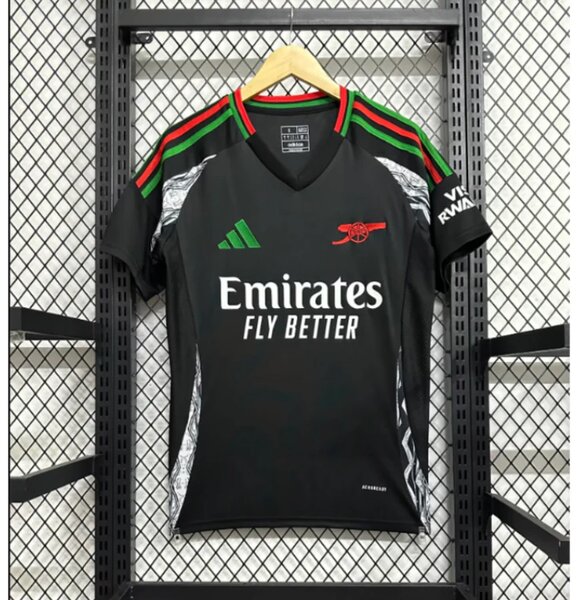 Maillots original de Arsenal saison 2024
