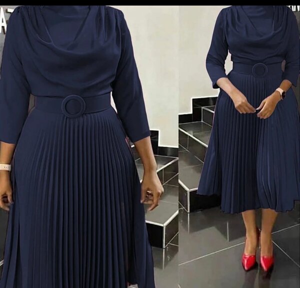 Robe plissée élégante ceinturée