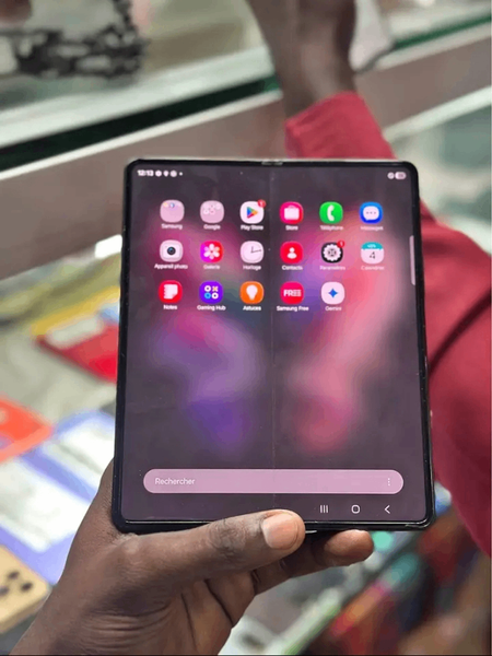 Samsung Z fold 3