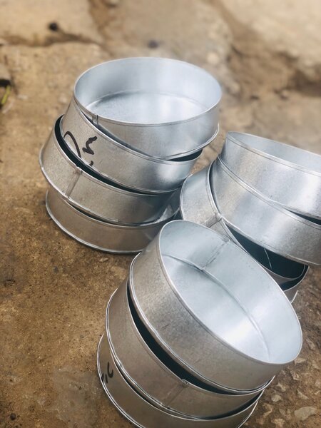 Cake tins