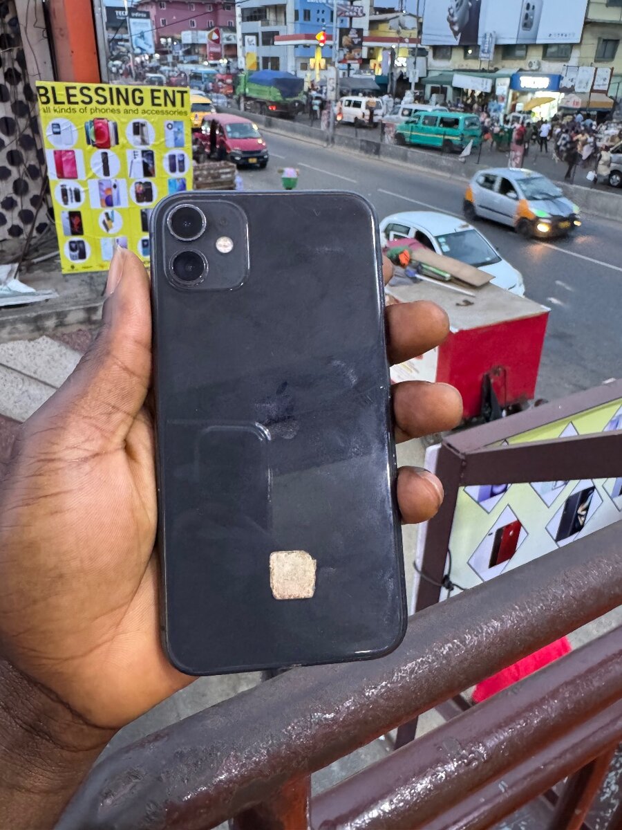 iPhone 11 64gig