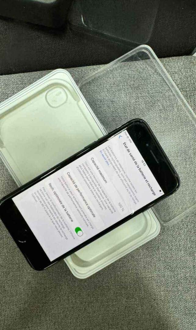 iPhone 8simple excellent état