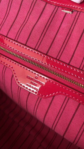 Sac cabas louis Vuitton