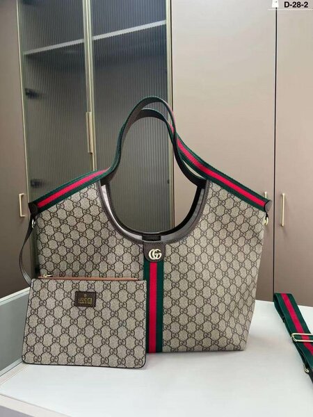 QUALITY BOUTIQUES 