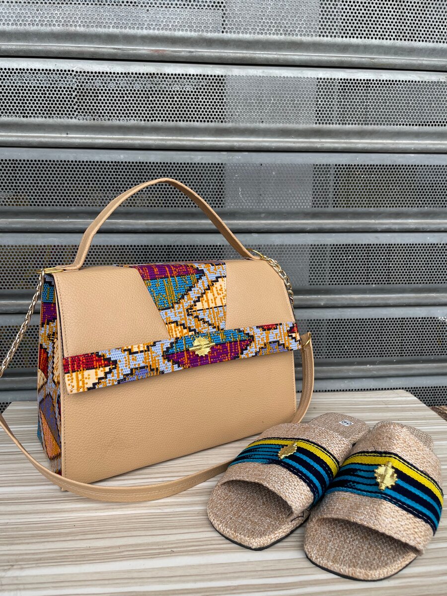 Sac Ensemble et Sandales Éthniques