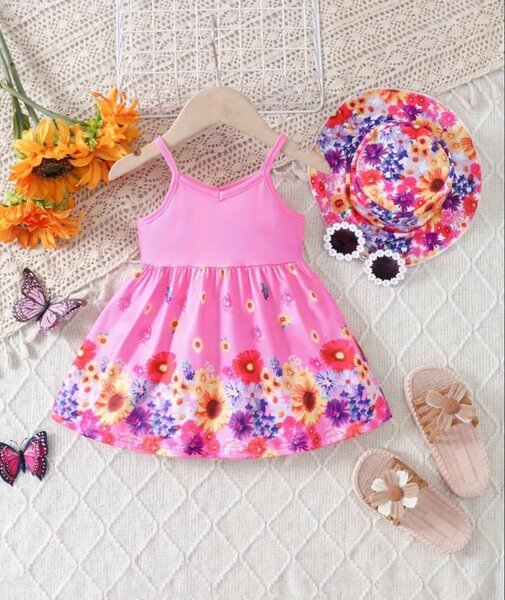 Robe avec chapeau