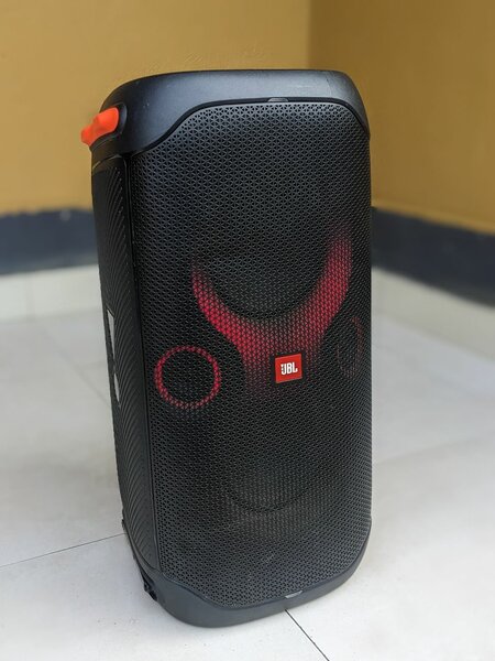 JBL PartyBox 110