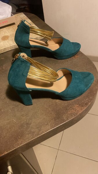 Talons pour femme