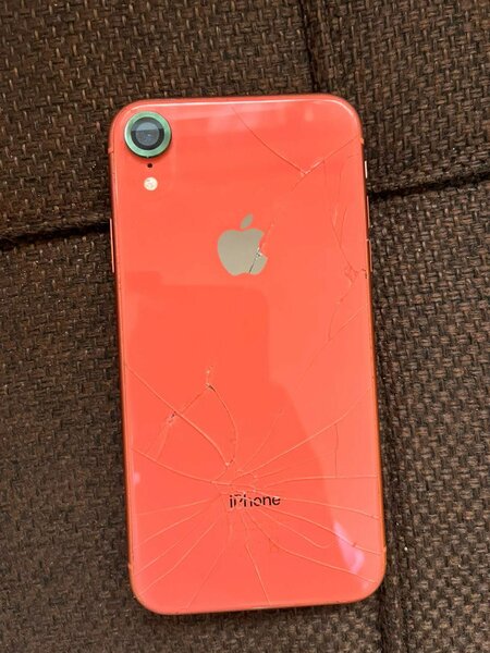 iPhone XR
