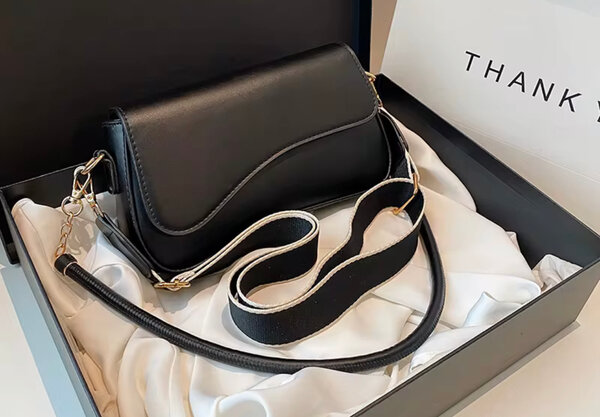 Sac bandoulière élégant femme