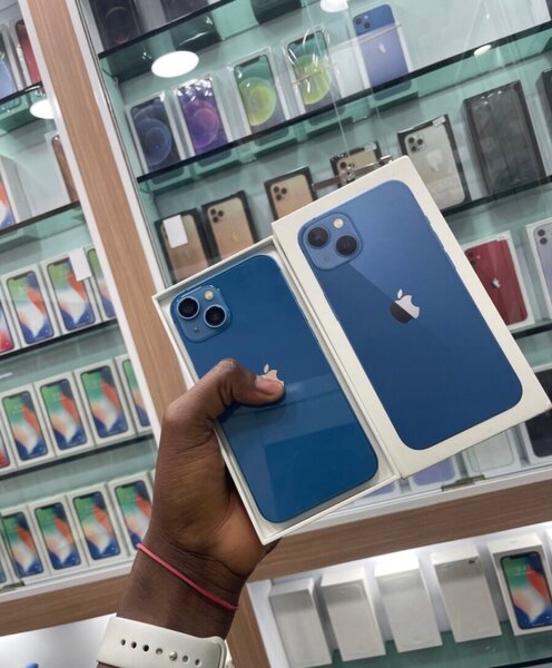 iPhone 13 Bleu 128 Go