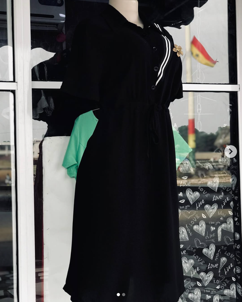 black dress
