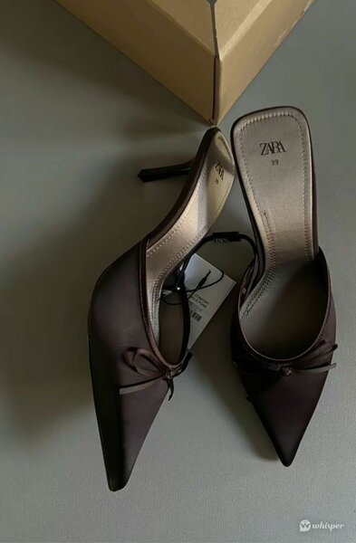 Heel sandals