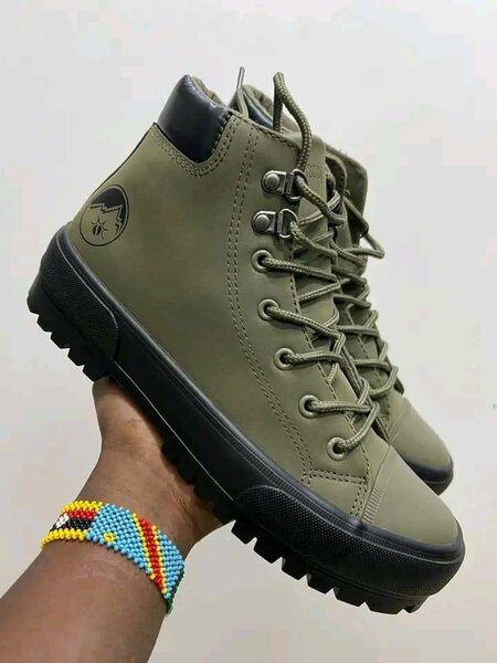 Sunny boot
