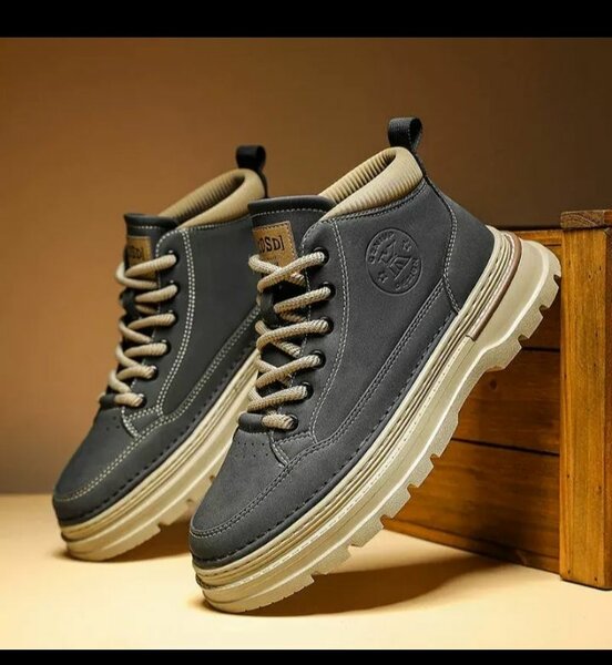 Sneaker