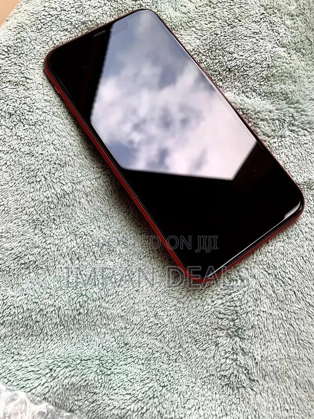 iPhone 11