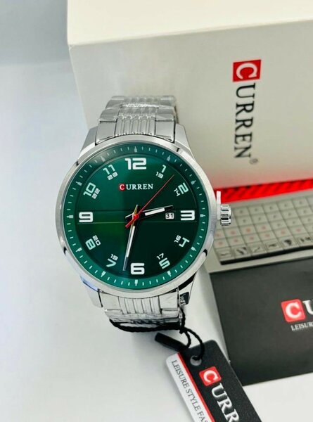 Montre curren