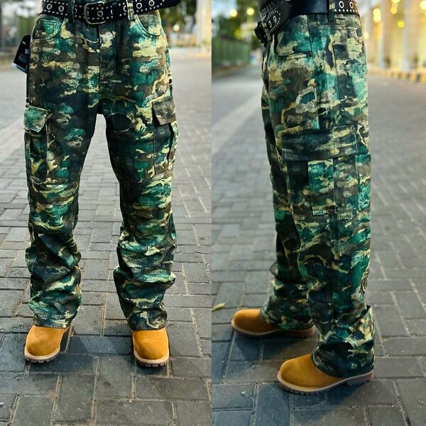 Cargo Jeans