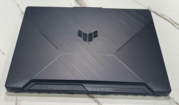ASUS TUF GAMING F15 FX506HC C