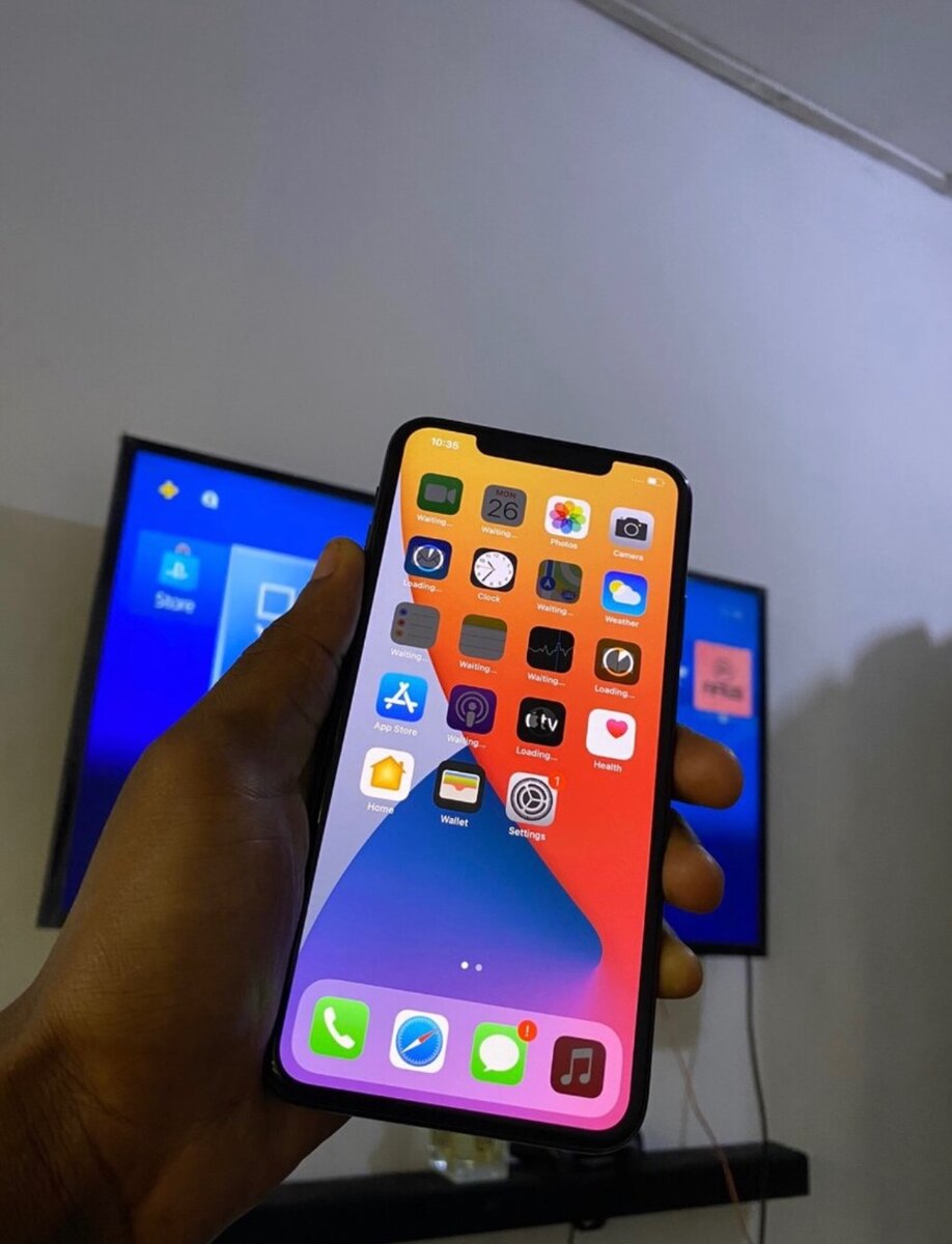 ROGGER IPHONES