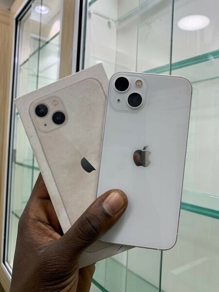 iPhone 13