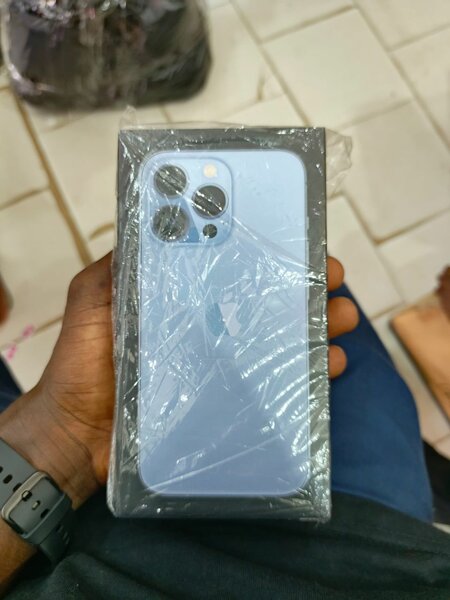 iPhone 13 pro 128gb