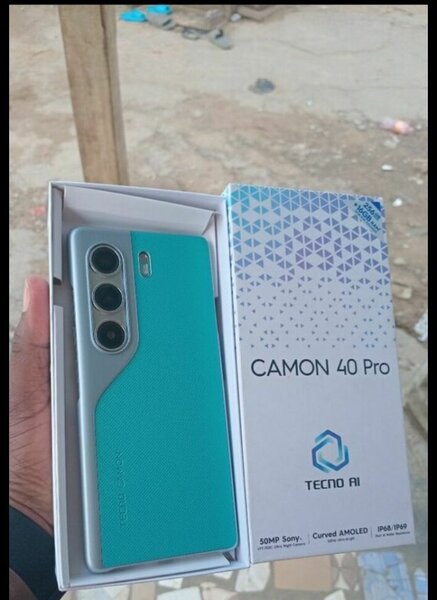 Tecno AI Camon 40 Pro