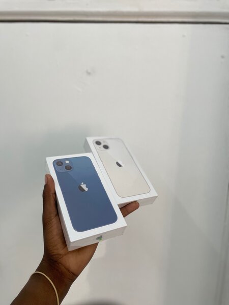 IPHONE 13