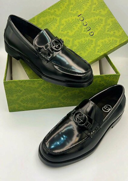 Gucci classic shoes