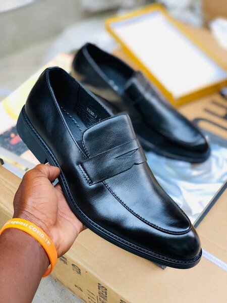 MEN’S SMART SHOES