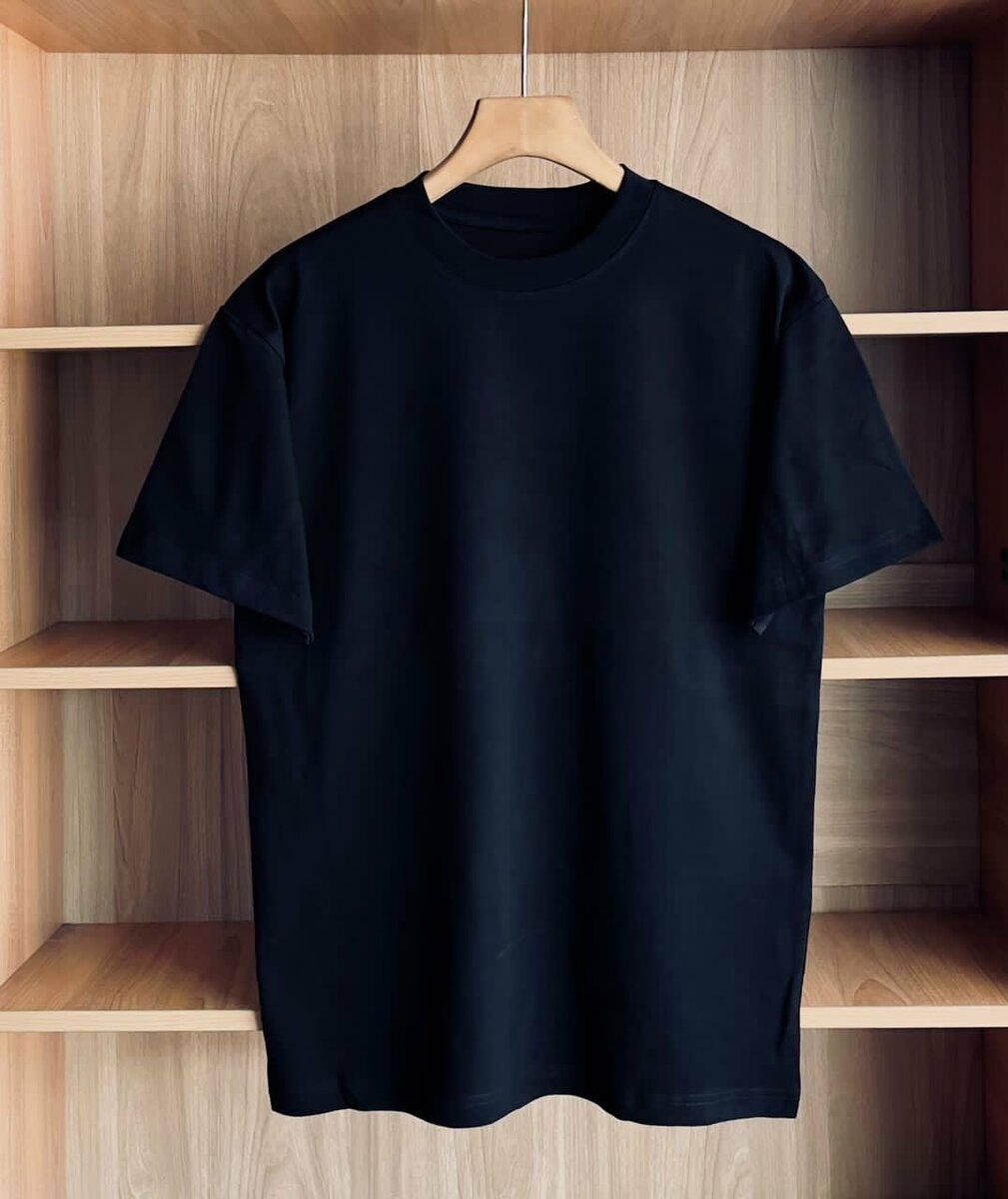 PLAIN T SHIRTS