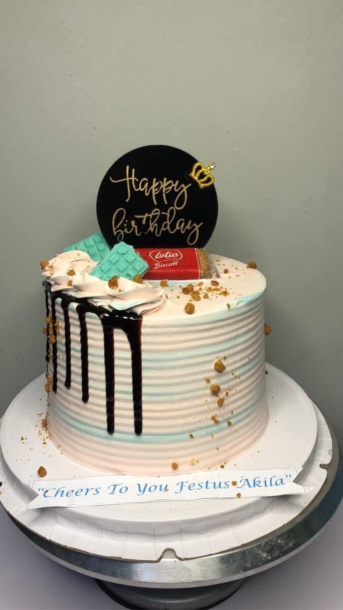 Cakes and pies
