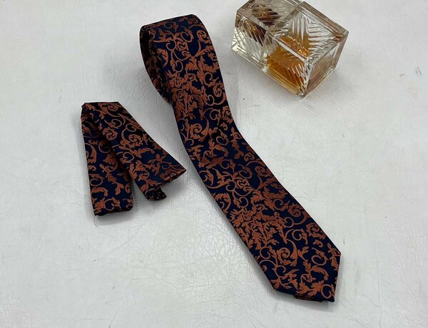Fly Tie men