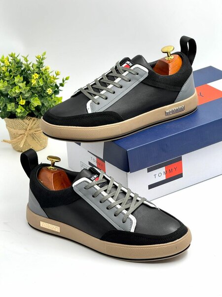 Fashion shoes