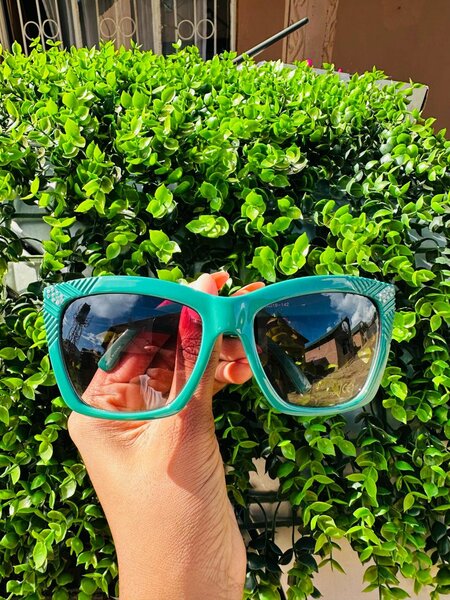 LADIES SUNGLASSES