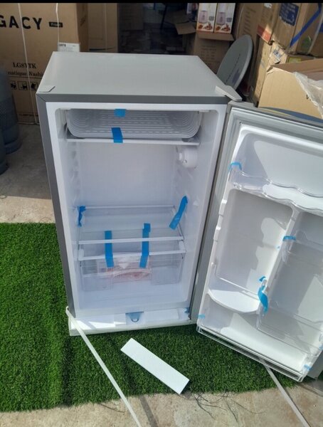 MITSUI TABLE TOP FRIDGE 93 LETTRES