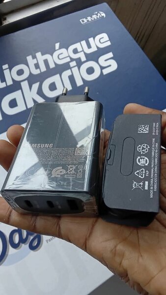 PUISSANT CHARGEUR SAMSUNG 65W