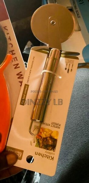 Pizza Cutter