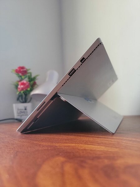 SURFACE PRO 3