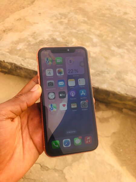 iPhone XR