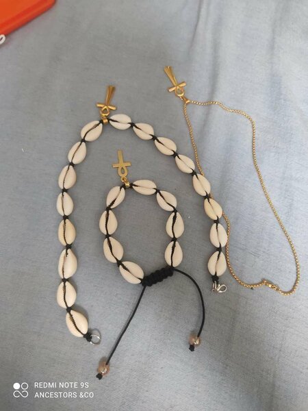 Cauris + Croix ankh