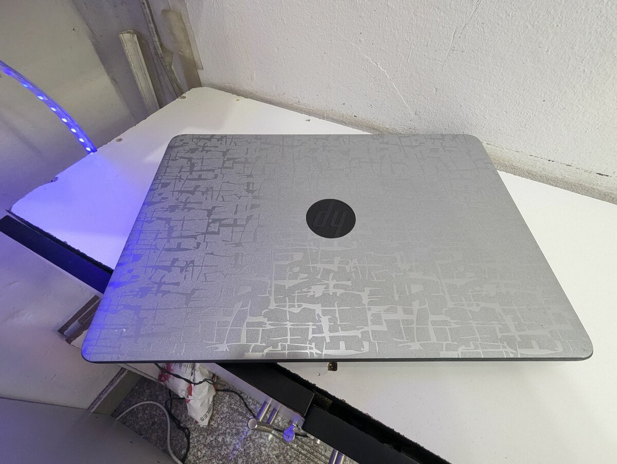 HP, Lenovo, Dell