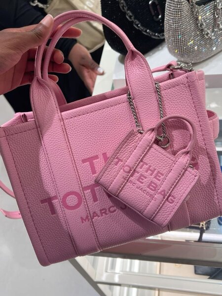 The tote bag