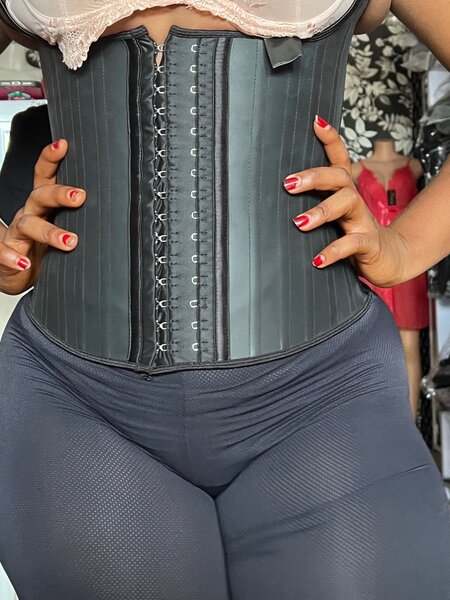 LATEX VEST TRAINER