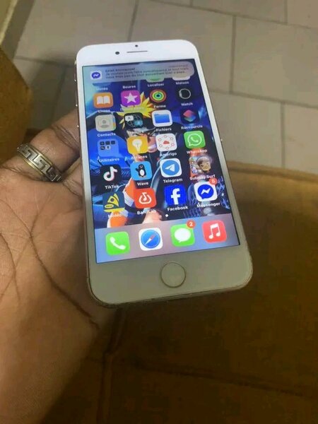 iPhone 6s 32GB Gris Sidéral