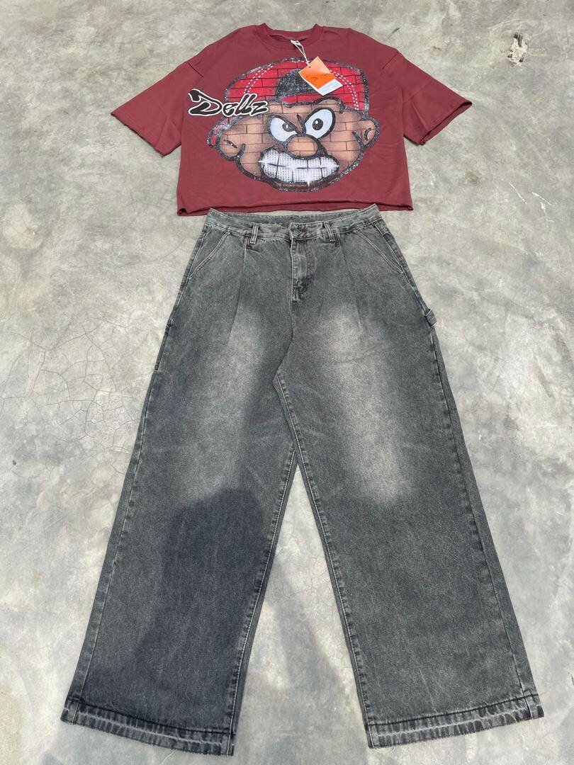 Tee-shirt et pantalons
