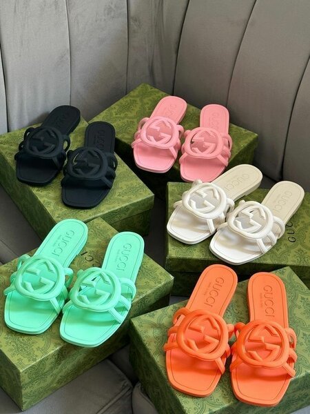 SLIPPERS