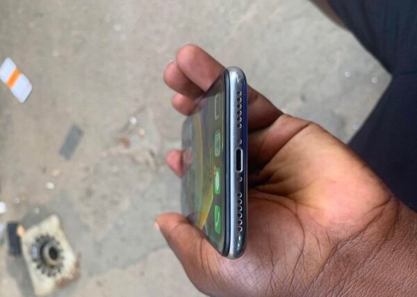 iPhone X